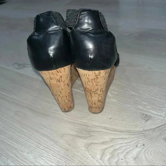 Steve Madden wedges - Picture 3 of 5